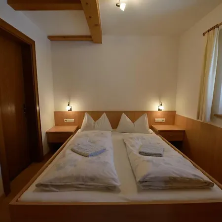 Metzmuhle Apartment *